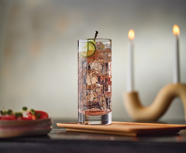 Aquavit & Tonic Cocktail Recipe | Diners Club International