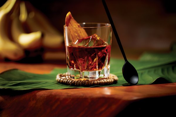 Banana Standard Cocktail Recipe | Diners Club International