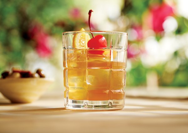 Brandy Sour Cocktail Recipe | Diners Club International
