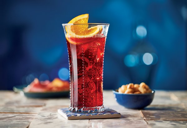 Verano Vibes Cocktail Recipe | Diners Club International